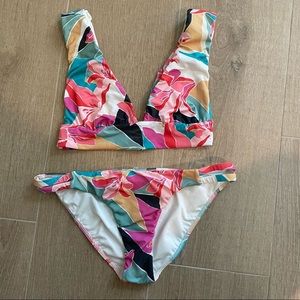 Billabong plunge bikini 👙